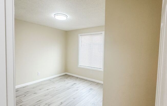 2 beds, 1 bath, 788 sqft, $1,300, Unit 1899F