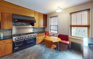 22 ALTON