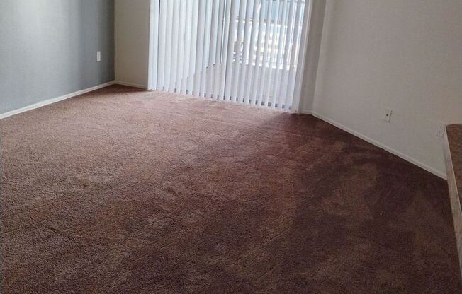 1 bed, 1 bath, 704 sqft, $1,400, Unit 217