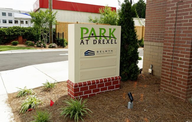 Studio, 1 bath, 637 sqft, $1,566, Unit 308