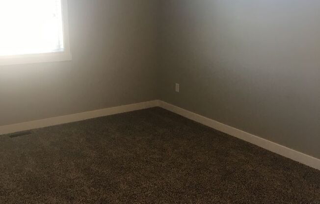 2 beds, 2.5 baths, $2,195, Unit 315