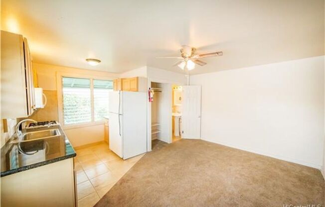 Studio, 1 bath, $1,395, Unit 1804 Poki Street Unit B-1