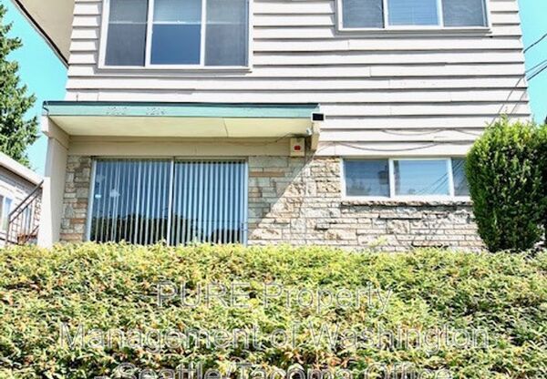 1212 5 N 49 ST