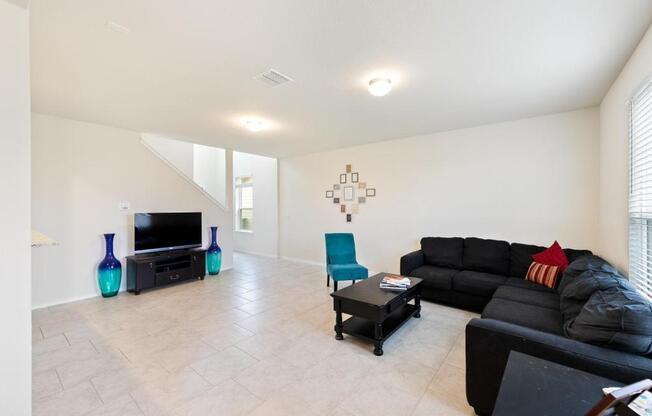 10623 RAYBURN LNDG