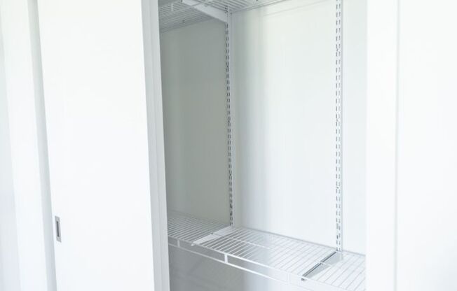 2 beds, 2 baths, 1,050 sqft, $2,475, Unit 310