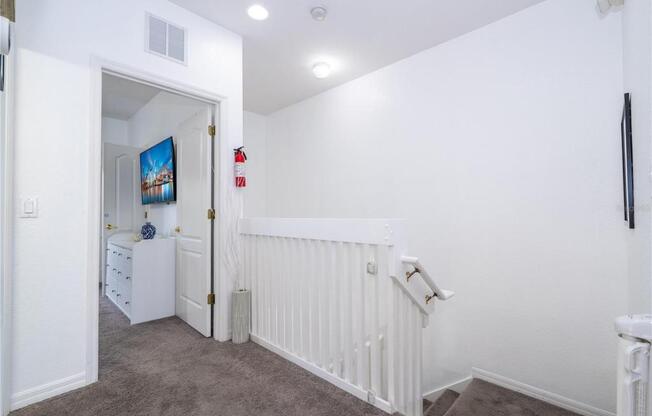 4 beds, 2 baths, 1,400 sqft, $2,500