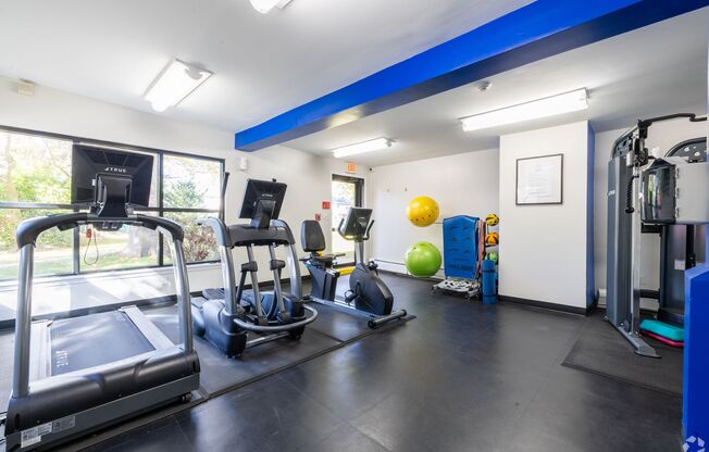 1 bed, 1 bath, 575 sqft, $2,345