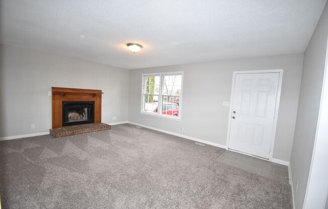 3 Bedroom Pet Friendly Home For Rent Near Post!