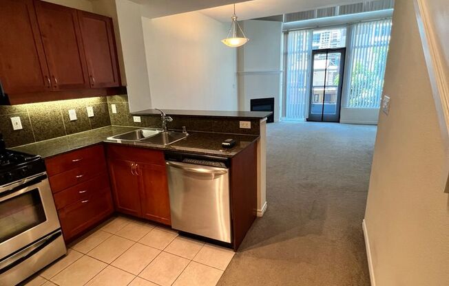 1 bed, 1.5 baths, $2,895, Unit 1240515