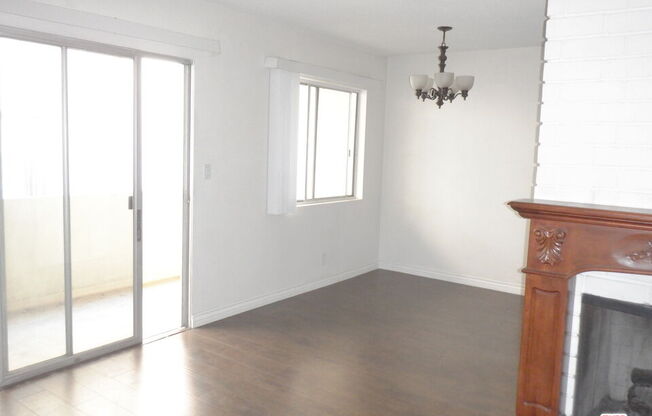 1166 AMHERST AVE