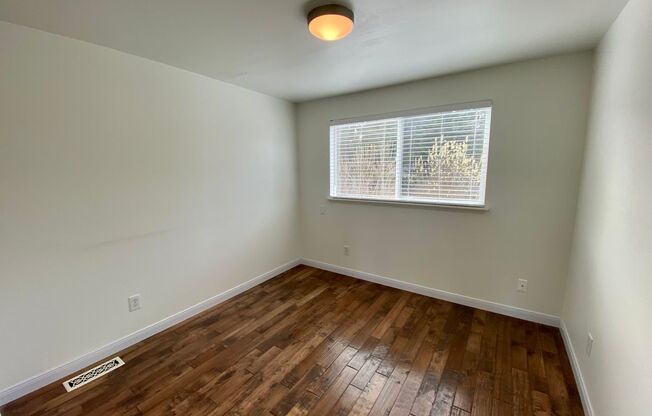 3 beds, 3 baths, $4,100