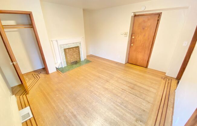 1 bed, 1 bath, 500 sqft, $1,395, Unit 02