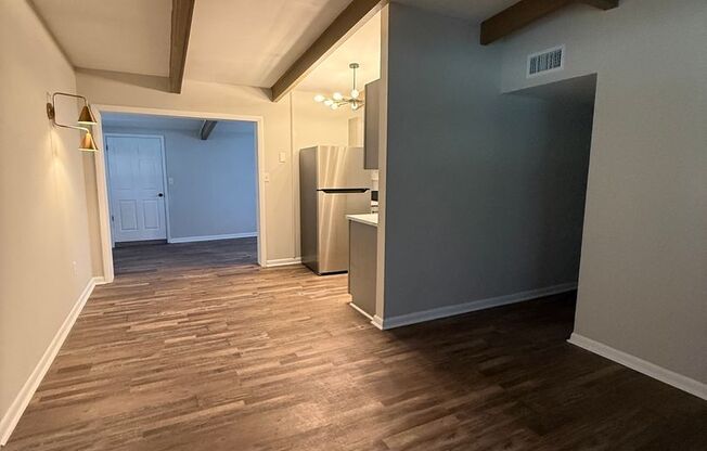Fully Renovated Mid Century House!