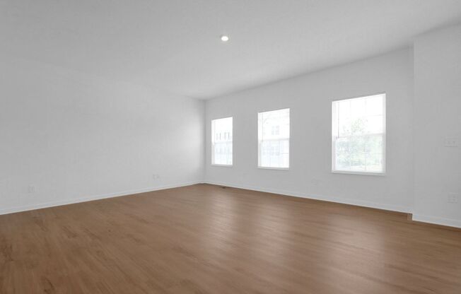 Modern 3 Bed, 2.5 Bath Condo – Spacious, Stylish & Move-In Ready!