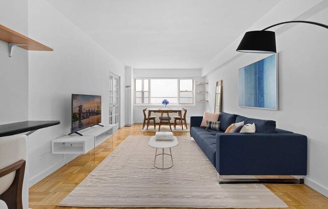 100 W 57 ST