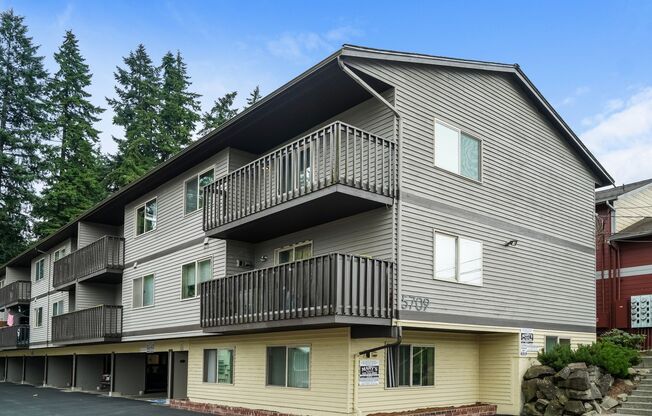 Magenta Apartments