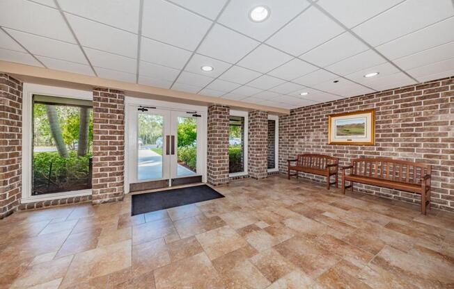 2 beds, 2 baths, 1,210 sqft, $1,950