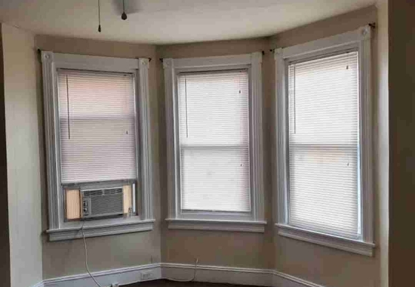 121 PUSEY AVE