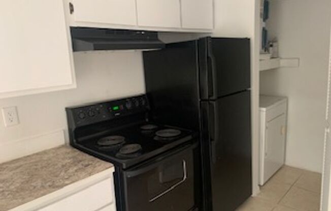 2 beds, 1 bath, $1,875