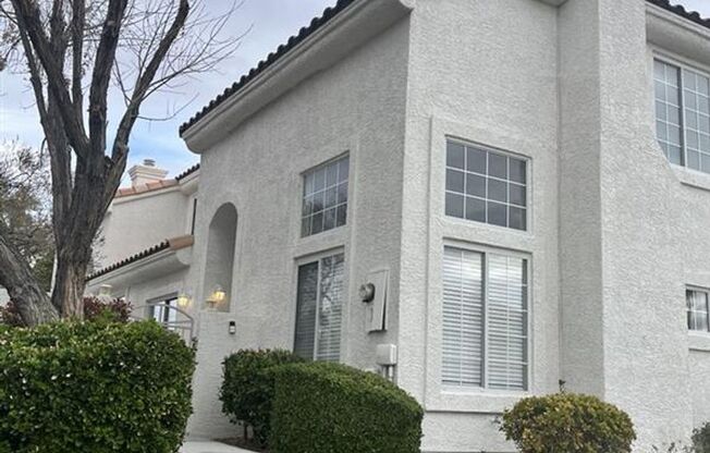 Beautiful Home with a Thoughtfully Designed Floor Plan!