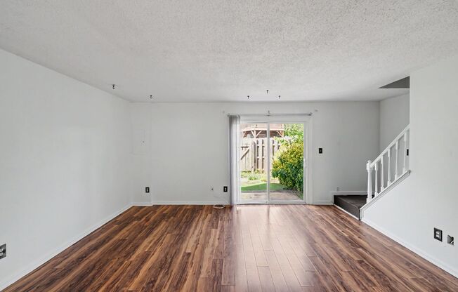 3BR/2.5BA Condo with Private Patio in University Area!