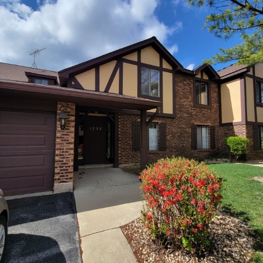 1732 HARROW CT