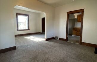 3 beds, 1 bath, $1,200