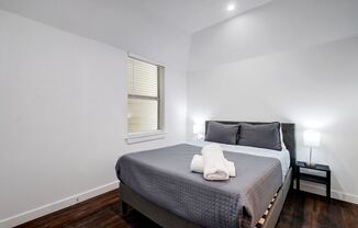 1 bed, 1 bath, $1,350, Unit 401