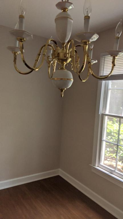 2 beds, 2 baths, 1,260 sqft, $1,100