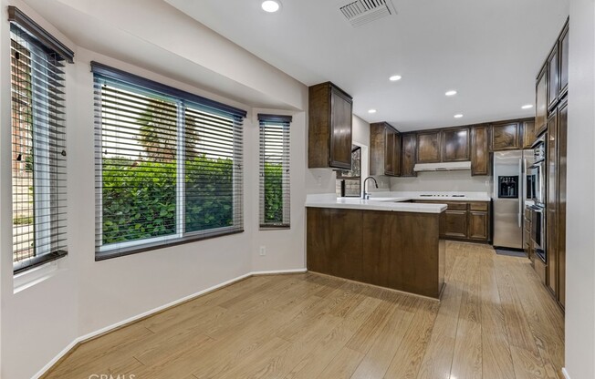 4 beds, 3 baths, 3,229 sqft, $5,600