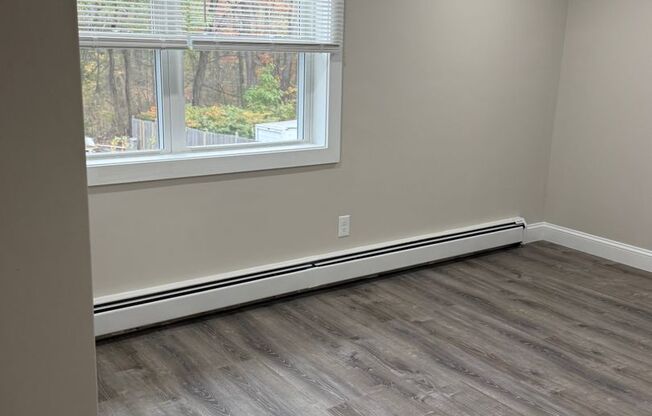 2 beds, 1 bath, 680 sqft, $2,500, Unit 15-31