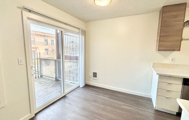 2 beds, 1 bath, 750 sqft, $1,535, Unit 1436