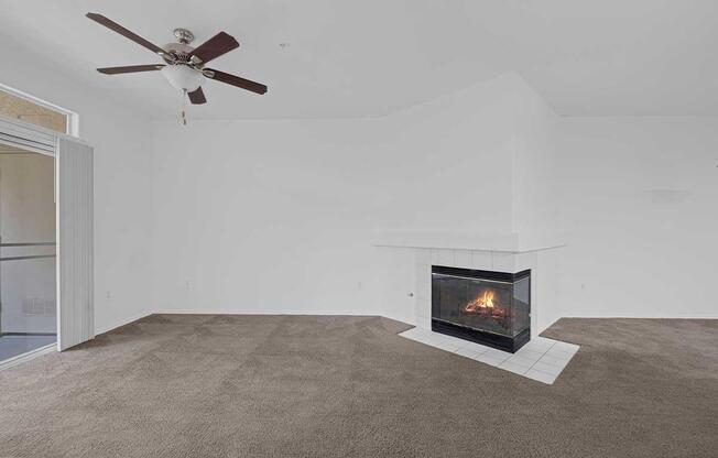 1 bed, 1 bath, 740 sqft, $1,425