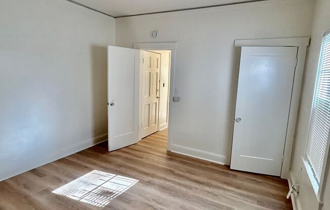 1 bed, 1 bath, 1,200 sqft, $1,700