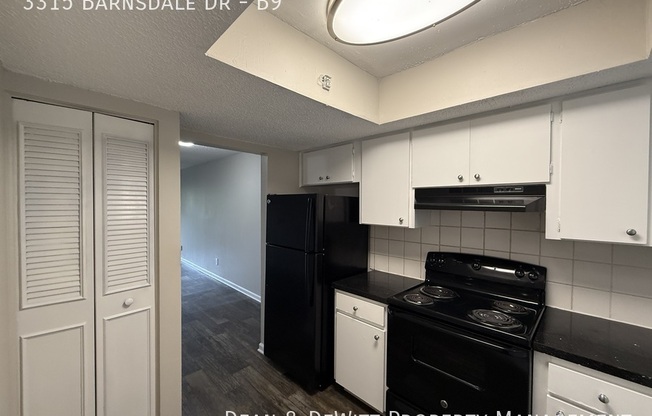3315 Barnesdale Dr