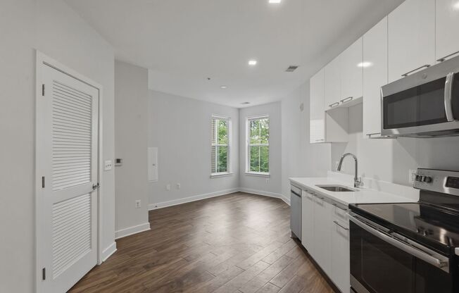 Experience modern living in this beautifully appointed junior one-bedroom/studio featuring an open and functional layout at Trafalgar Flats!