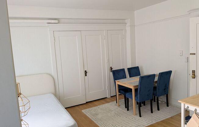 Studio, 1 bath, 335 sqft, $1,895, Unit Unit 310 (furnished)