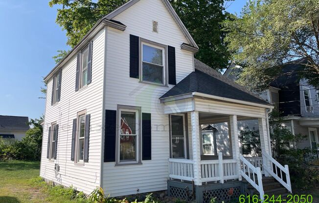 3 Bedroom Eastown Home!