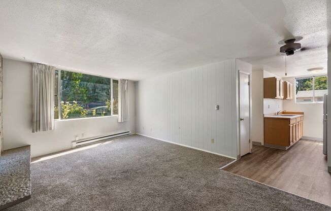 1 bed, 1 bath, 600 sqft, $1,199, Unit 305