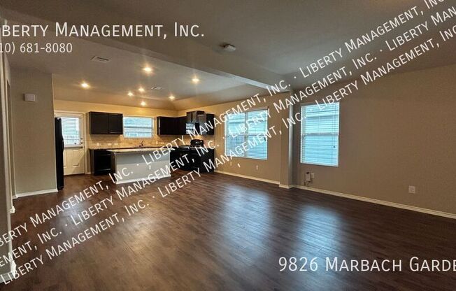 9826 MARBACH GDN