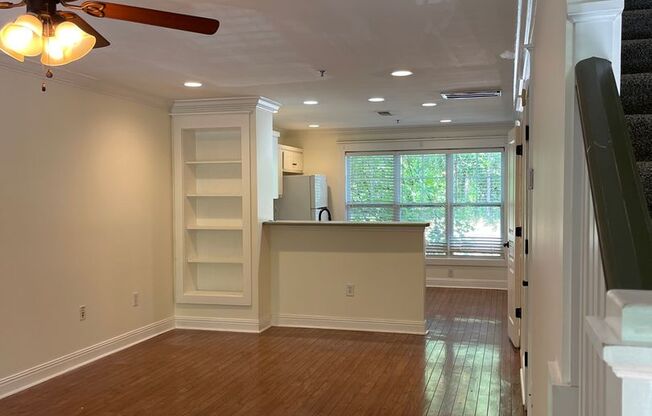 2 beds, 2.5 baths, $1,500, Unit Unit 222