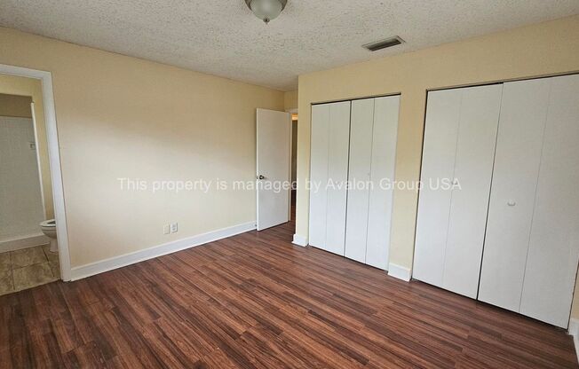 3 beds, 2 baths, $1,395