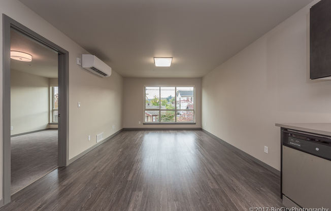 1 bed, 1 bath, 686 sqft, $1,650, Unit 2102