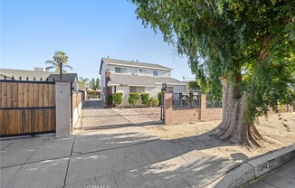 11840 ARCHWOOD