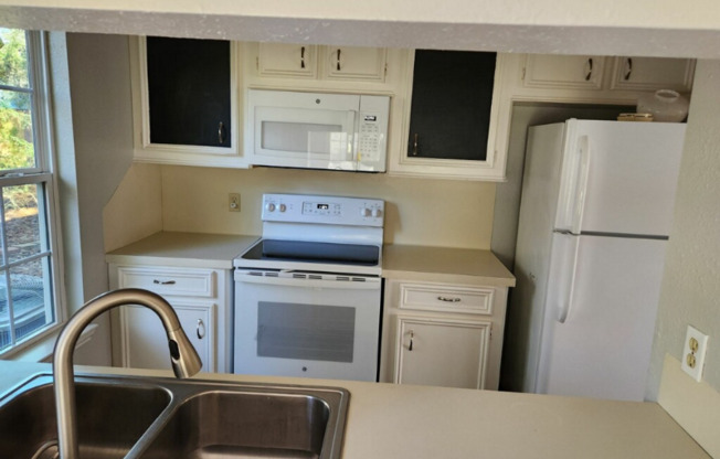 27 N CIRCLEWOOD GLN