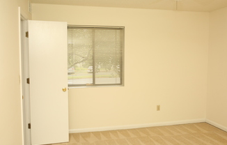One Bedroom with a Den at Turtle Creek!