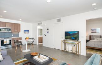 1 bed, 1 bath, 696 sqft, $2,595, Unit 209