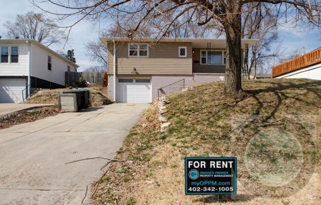 3 Bed Home | 67th & Blondo