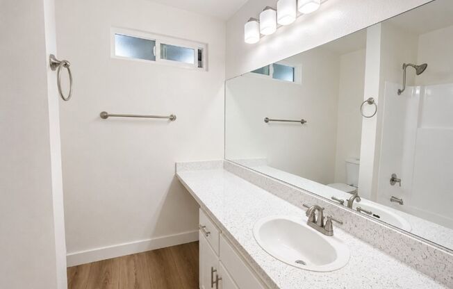 1 bed, 1 bath, 754 sqft, $2,295, Unit 228