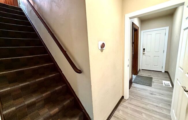 114 Sedgwick Street (Duplex) (Full Service Plan)
